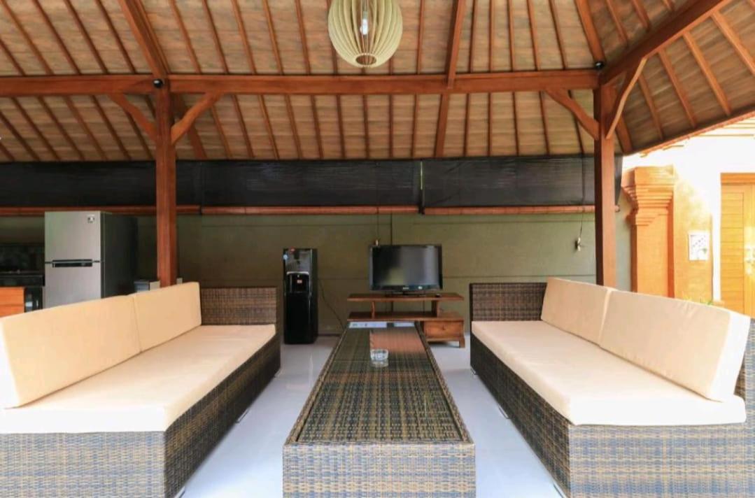 Three Brothers Bungalows & Villas Legian  Exterior photo