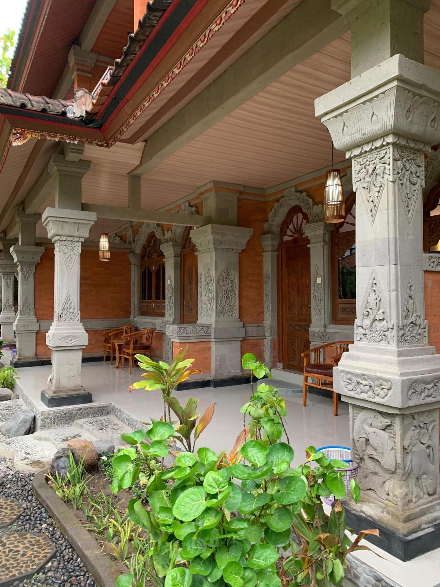 Three Brothers Bungalows & Villas Legian  Exterior photo