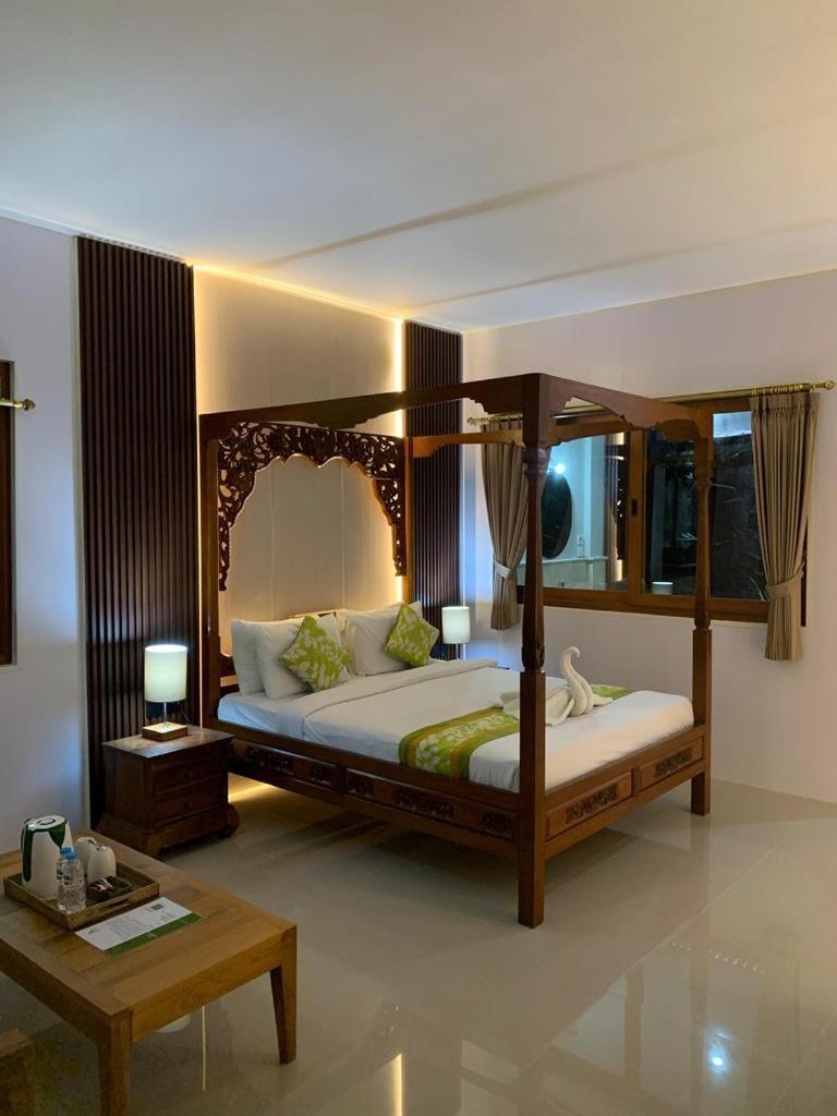 Three Brothers Bungalows & Villas Legian  Exterior photo